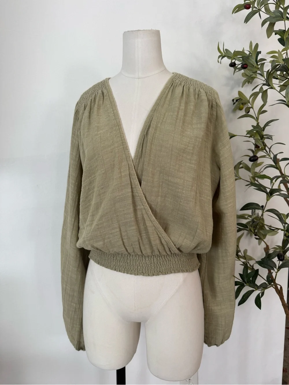 Free People Faux Wrap Blouse Size Small Beige Boho Peasant Top Long Sleeve